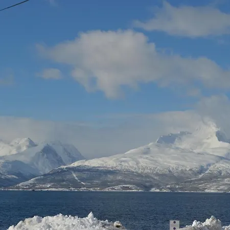 山林小屋 Lyngenfjord, Froyas Hus *