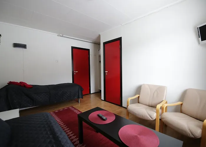 Lyngenfjord, Frøyas Hus Olderdalen