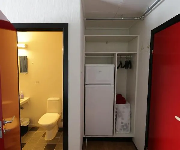 Lyngenfjord, Frøyas Hus