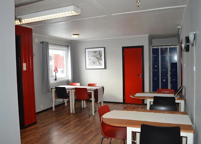 Lodger Lyngenfjord, Frøyas Hus Olderdalen